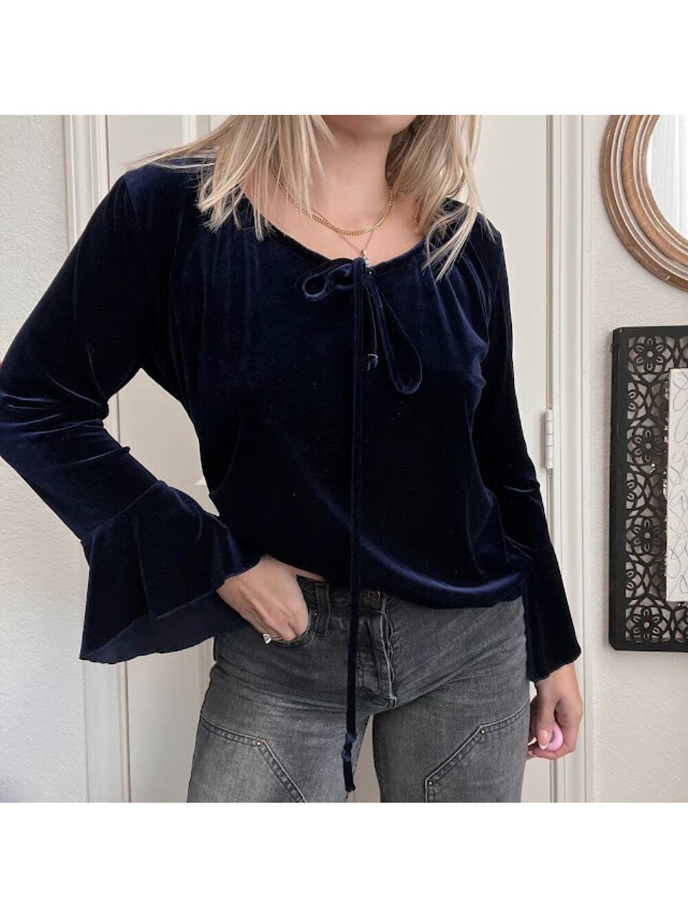 Vintage Y2K Navy Blue Velvet Tie Neck Maria Gabrielle New York Blouse Sz M
